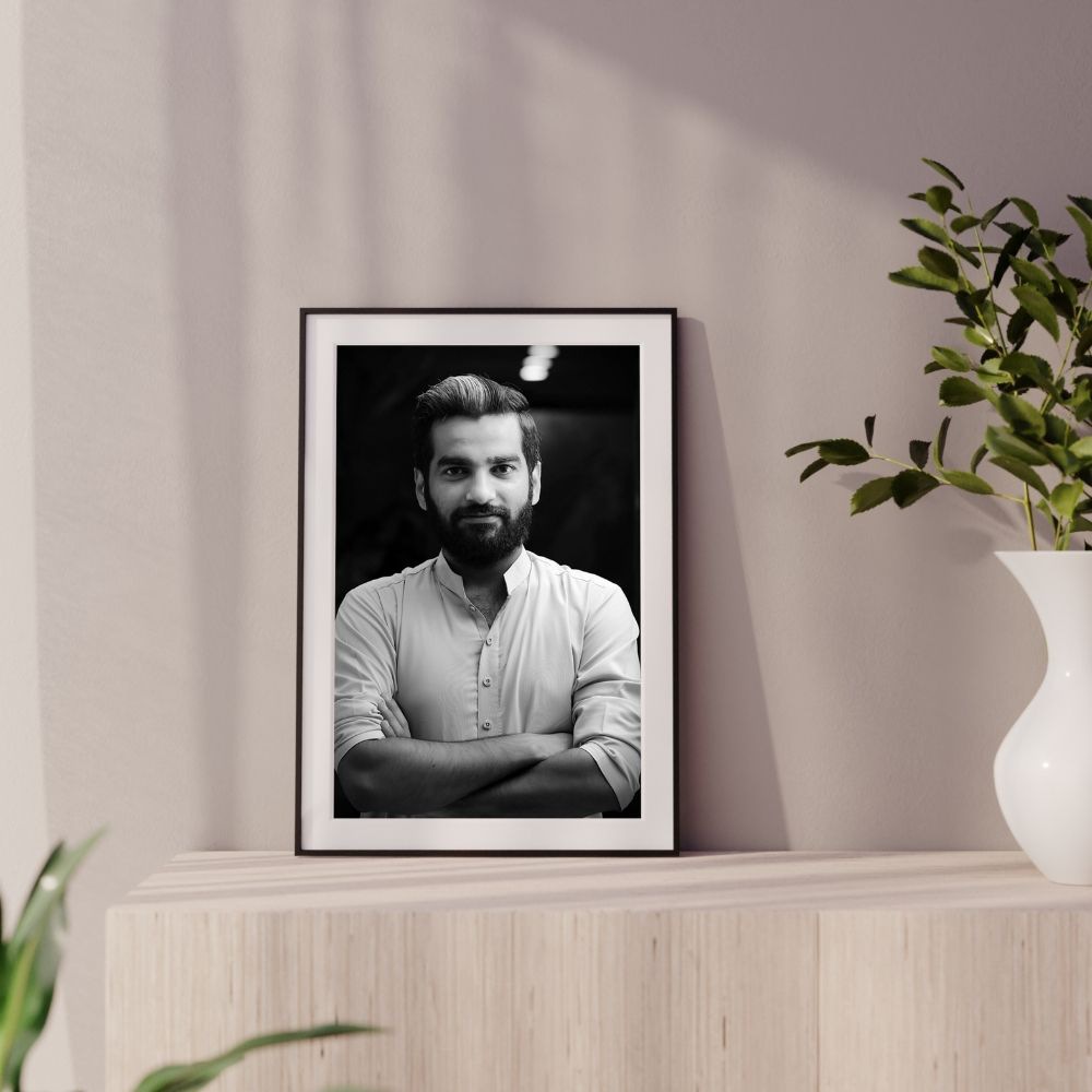 Portrait frame gift