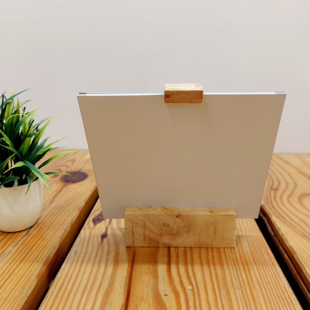 Mini Easel Calendar